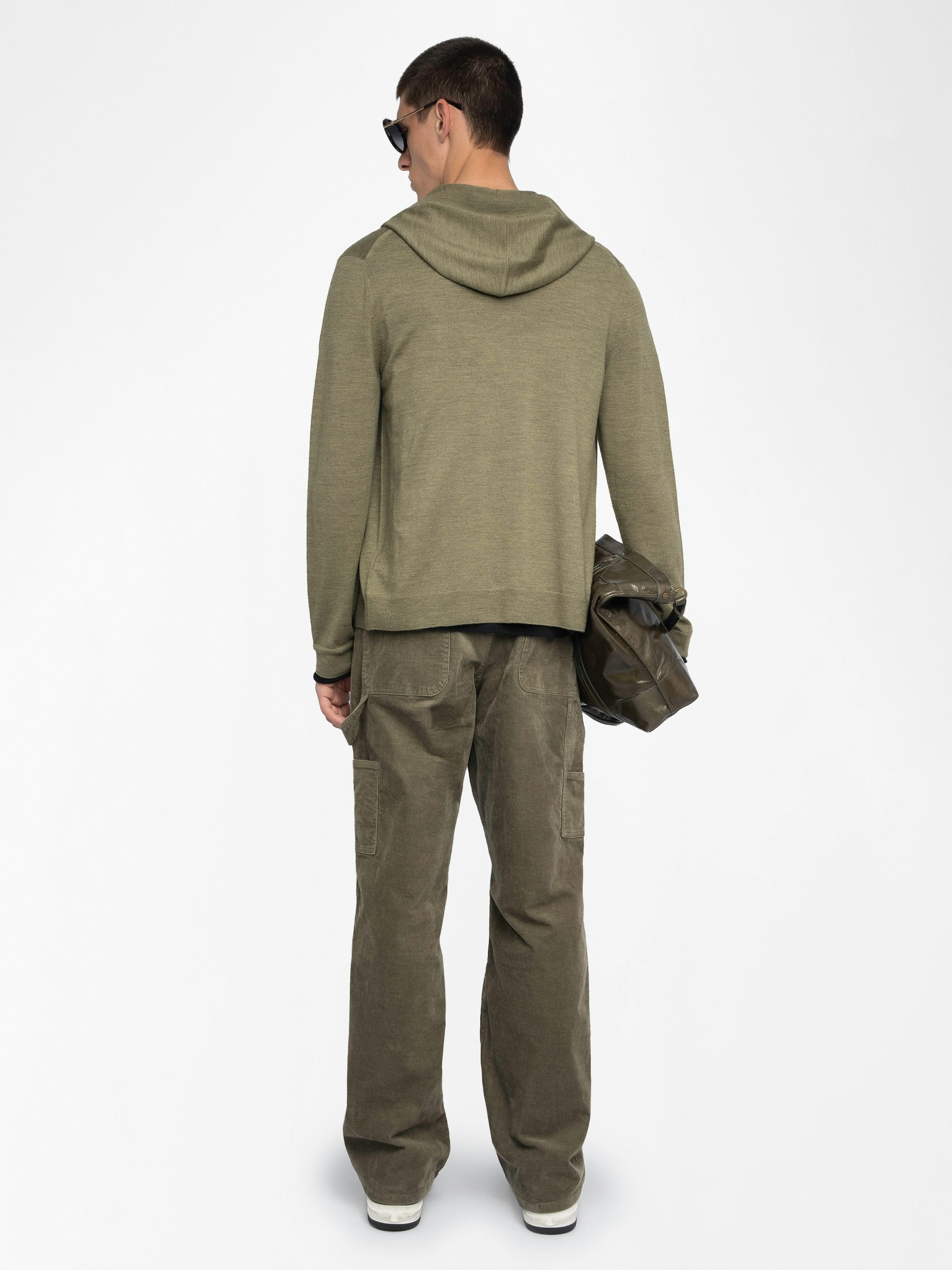 Clash Cardigan 100% Merino Wool - Hooded cardigan with zip fastening.